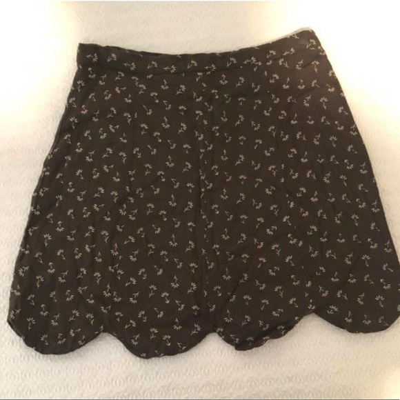 urban outfitters olive green skirt - Picture 2 of 3